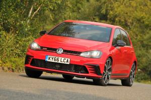Volkswagen Golf GTI Clubsport Edition 40 2016 года (UK)